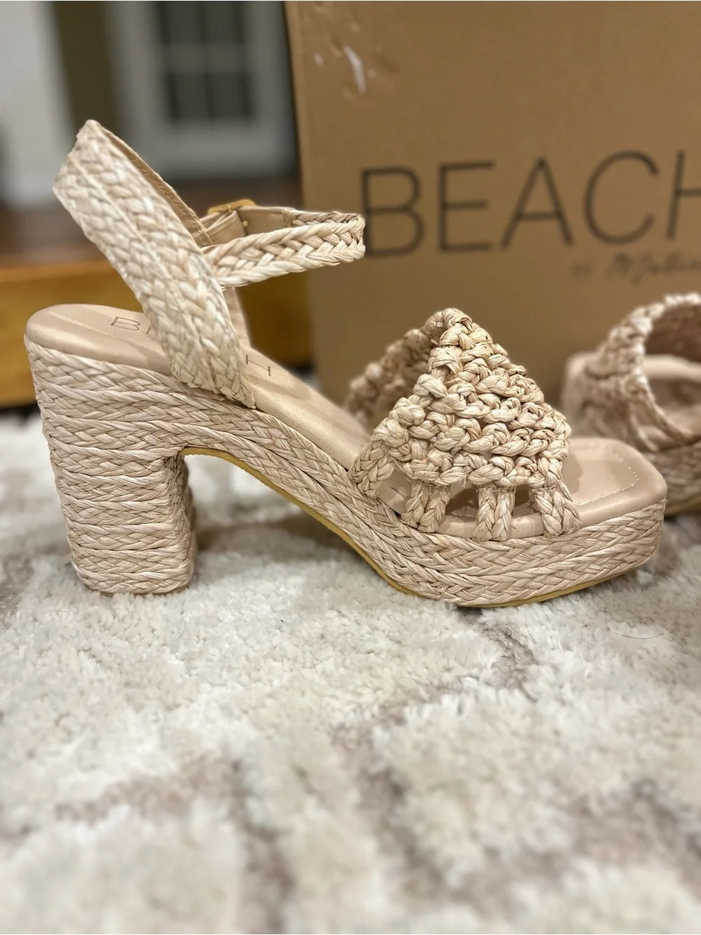 BEACH by Matisse Rivera Raffia Platform Sandals Women’s 9M Natural Woven Heels